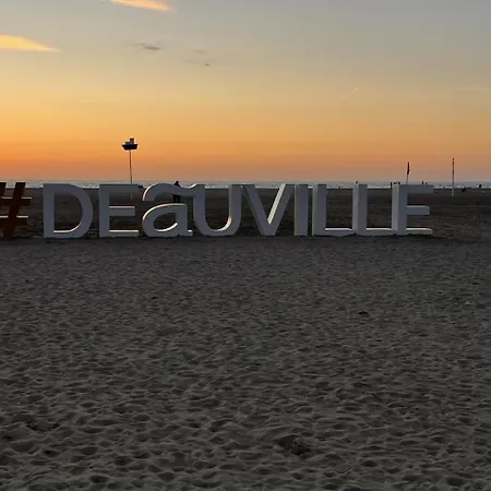 Vue Rue Des شقة دوفييل