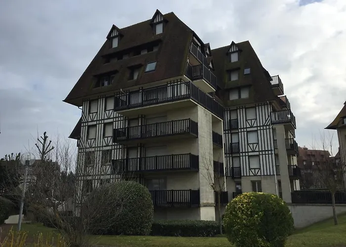 Vue Rue Des * دوفييل