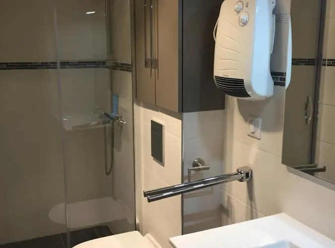 Vue Rue Des شقة *